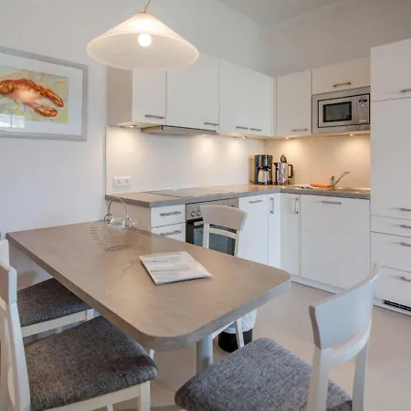 Strandvillen Binz - Ferienwohnung Mit Meerblick, 1 Schlafzimmer Und Balkon Sv-759 Eksteriør billede